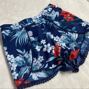Jessica Simpson | Floral High Waist Shorts